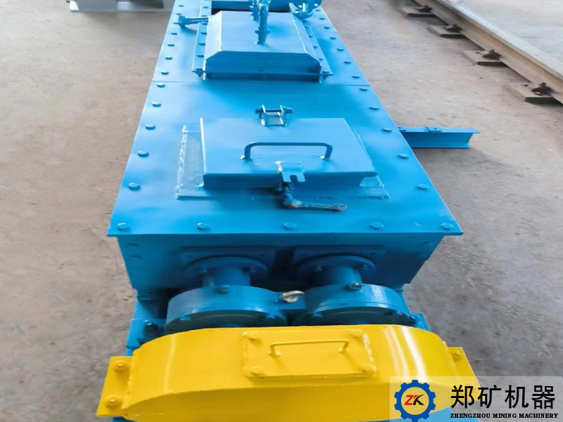 镇江某精密双轴搅拌机设备