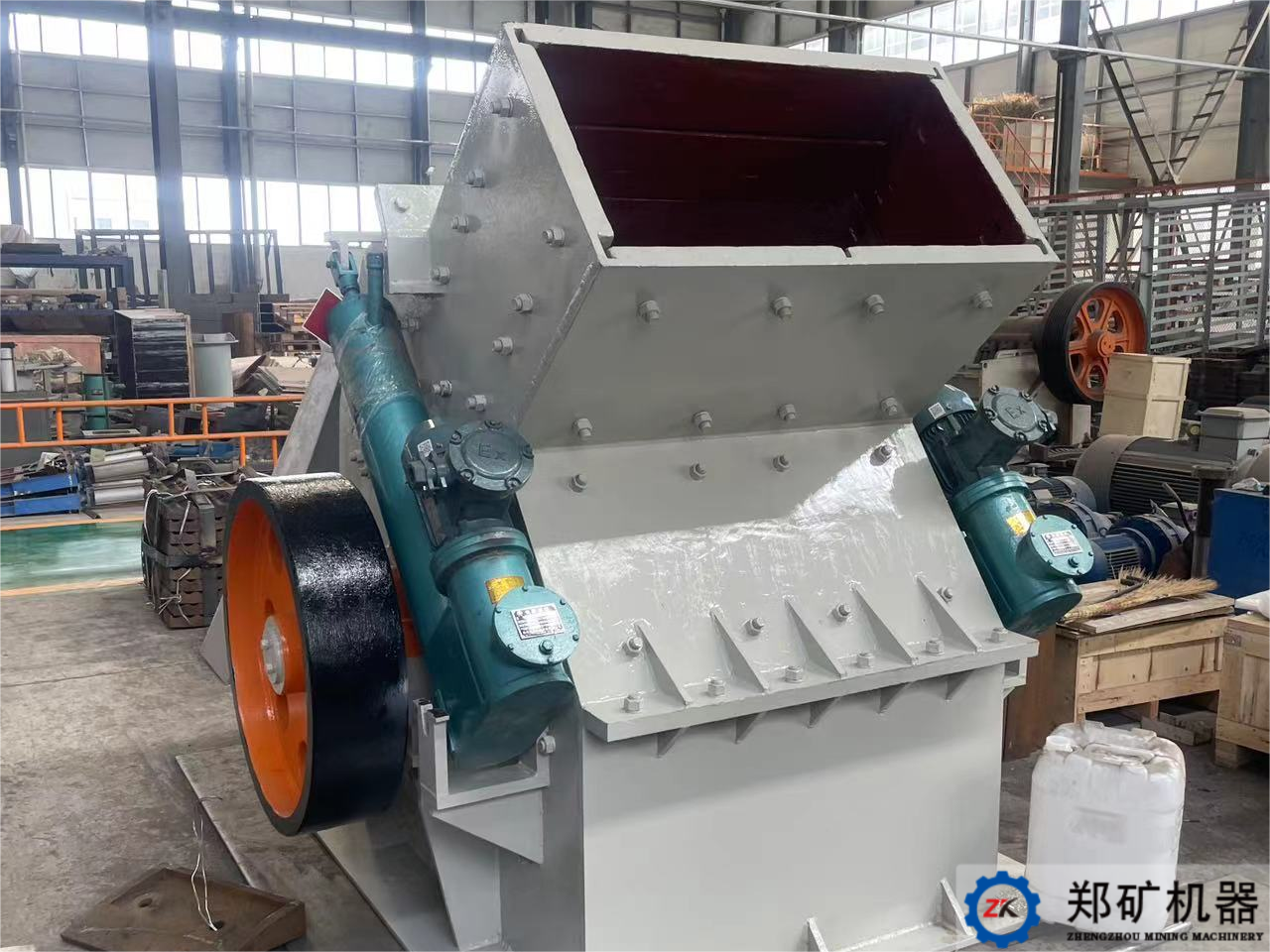 热烈祝贺徐州PC1000×1000锤式破碎机设备交货完成！