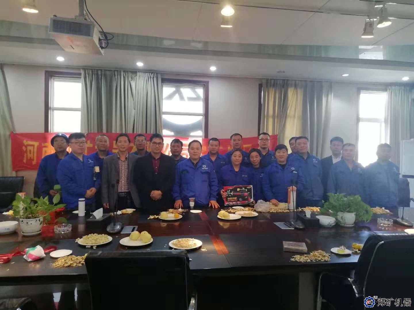 荥阳厂区10月同事生日会
