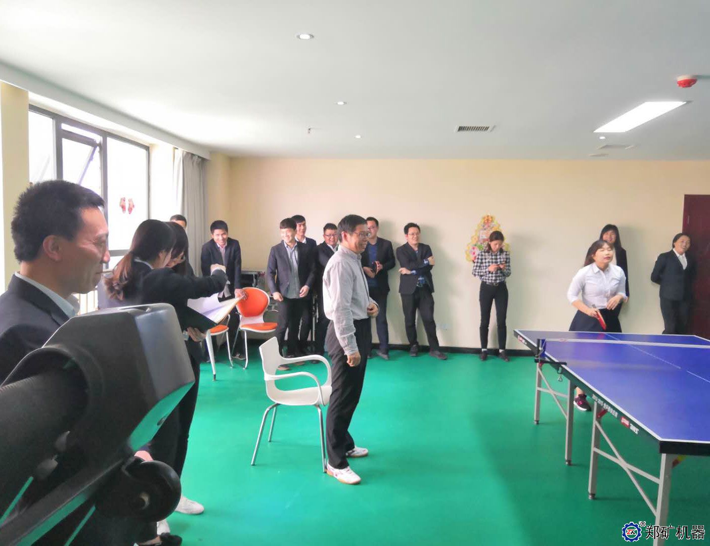 比赛定男女比赛先后